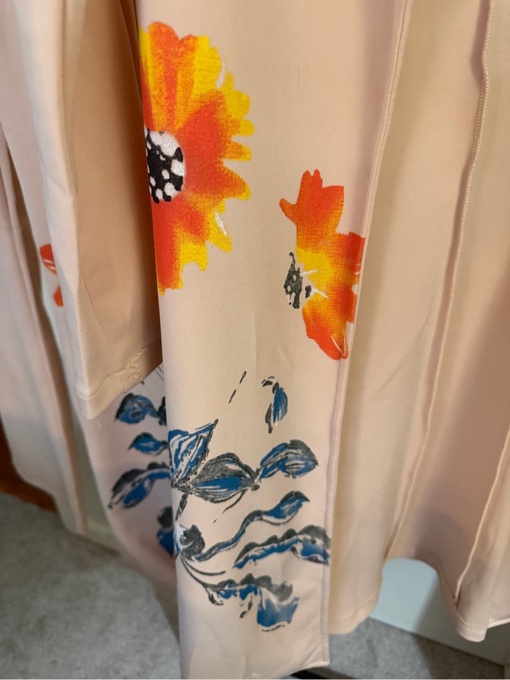 Beige Floral Wide-Leg Pant and Coat Set - Picture 5 of 6